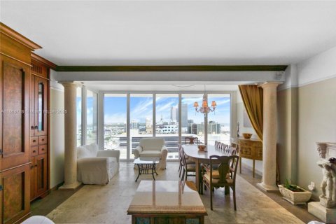 Copropriété à vendre à Miami Beach, Floride: 1 chambre, 89.19 m2 № 1897557 - photo 5