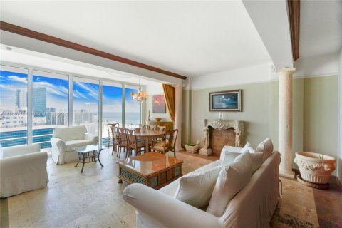 Copropriété à vendre à Miami Beach, Floride: 1 chambre, 89.19 m2 № 1897557 - photo 6