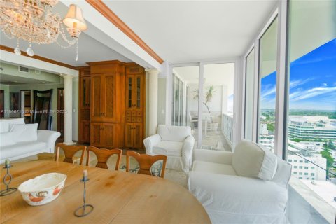 Copropriété à vendre à Miami Beach, Floride: 1 chambre, 89.19 m2 № 1897557 - photo 8