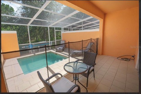 Townhouse in Clermont, Florida 3 bedrooms, 139.45 sq.m. № 2202819 - photo 8