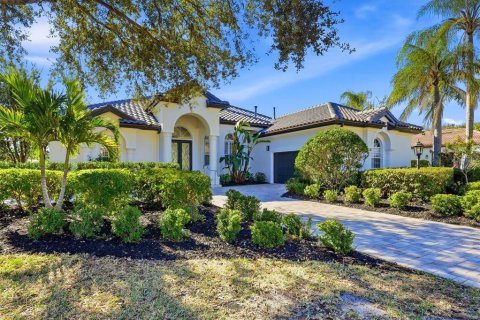 Villa ou maison à University Park, Floride 4 chambres, 302.03 m2 № 2093252