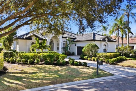 Villa ou maison à vendre à University Park, Floride: 4 chambres, 302.03 m2 № 2093252 - photo 2
