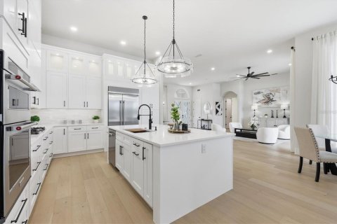 Villa ou maison à vendre à University Park, Floride: 4 chambres, 302.03 m2 № 2093252 - photo 24