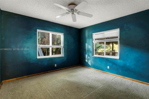 House in Lake Worth, Florida 3 bedrooms, 174.84 sq.m. № 2028791 - photo 30