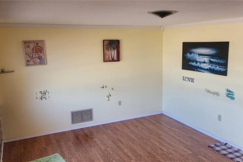 House in Englewood, Florida 2 bedrooms, 123.28 sq.m. № 1402486 - photo 4