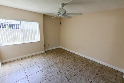 Commercial property in Sarasota, Florida 2 bedrooms, 70.79 sq.m. № 2395928 - photo 14