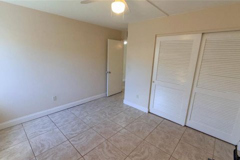 Commercial property in Sarasota, Florida 2 bedrooms, 70.79 sq.m. № 2395928 - photo 15