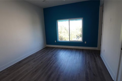 Adosado en venta en Madeira Beach, Florida, 5 dormitorios, 251.39 m2 № 2323159 - foto 4