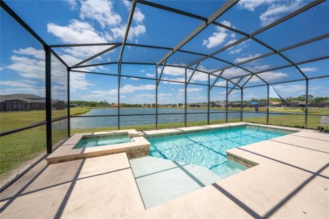 Villa ou maison à Kissimmee, Floride 7 chambres, 337.05 m2 № 2211469