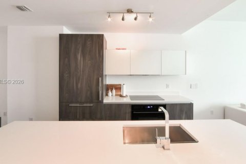 Copropriété à vendre à Miami, Floride: 2 chambres, 110.18 m2 № 2035297 - photo 17