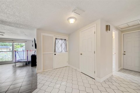 Купить виллу или дом в Порт-Ричи, Флорида 7 комнат, 190.45м2, № 1721157 - фото 8