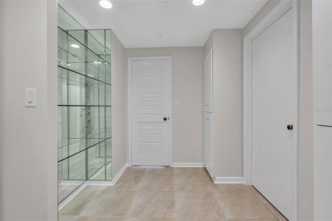Copropriété à vendre à Saint Petersburg, Floride: 2 chambres, 182.55 m2 № 1036511 - photo 12