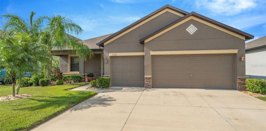 Casa en Riverview, Florida 4 dormitorios, 224.36 m2 № 1907684