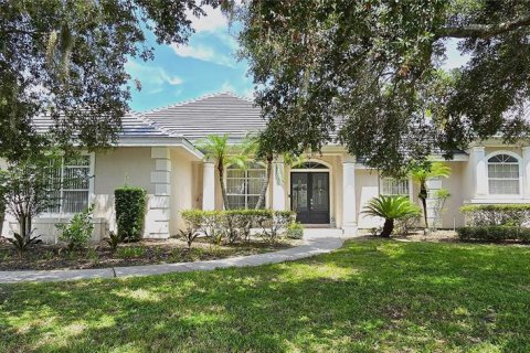 House in Orlando, Florida 4 bedrooms, 284.65 sq.m. № 1837416