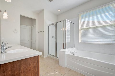 House in Windermere, Florida 4 bedrooms, 255.48 sq.m. № 2366787 - photo 27