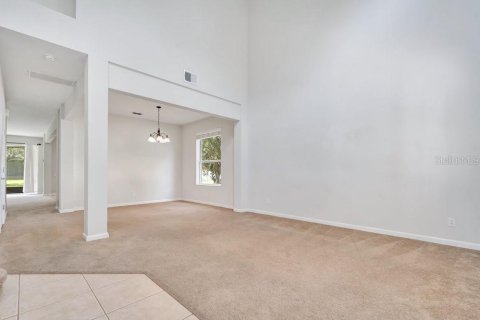 House in Windermere, Florida 4 bedrooms, 255.48 sq.m. № 2366787 - photo 6