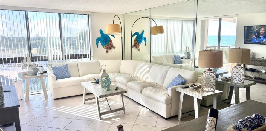 Condominio en St. Lucie, Florida, 2 dormitorios  № 2152667