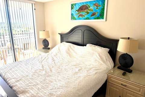 Condominio en alquiler en St. Lucie, Florida, 2 dormitorios, 109.07 m2 № 2152667 - foto 8
