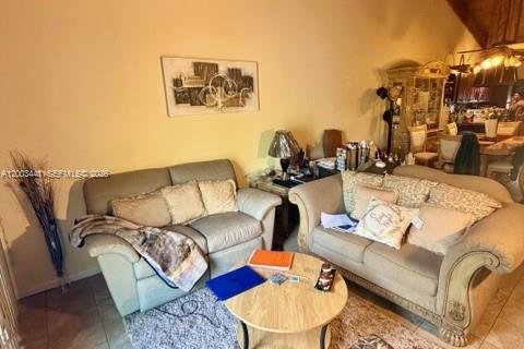 Adosado en venta en Pembroke Pines, Florida, 2 dormitorios, 111.11 m2 № 2069684 - foto 9