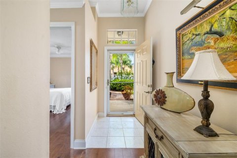 Condo in Sun City Center, Florida, 2 bedrooms  № 1808602 - photo 6
