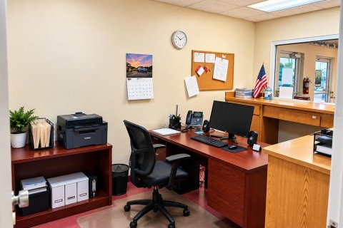 Propiedad comercial en venta en Lakeland, Florida, 999.35 m2 № 2427201 - foto 3