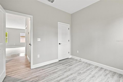 Villa ou maison à vendre à North Port, Floride: 4 chambres, 171.87 m2 № 2272809 - photo 24