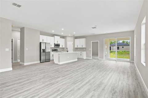 Villa ou maison à vendre à North Port, Floride: 4 chambres, 171.87 m2 № 2272809 - photo 8