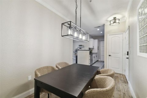 Copropriété à vendre à Tampa, Floride: 2 chambres, 100.33 m2 № 1906349 - photo 5