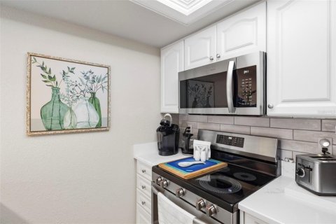 Condo in Punta Gorda, Florida, 2 bedrooms  № 1543260 - photo 18