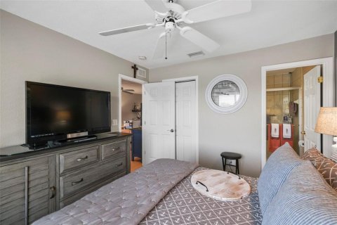 Condo in Punta Gorda, Florida, 2 bedrooms  № 1543260 - photo 28