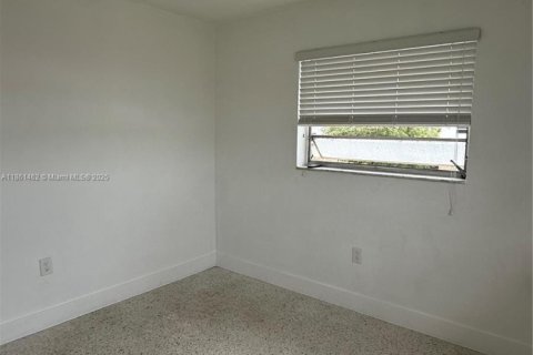 Appartement à louer à Hialeah, Floride: 2 chambres, 1094.02 m2 № 1892154 - photo 6