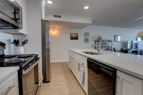 Condominio en venta en New Smyrna Beach, Florida, 1 dormitorio, 93.37 m2 № 2205242 - foto 30