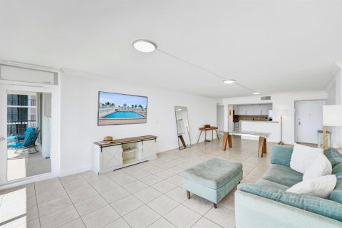 Copropriété à vendre à Hollywood, Floride: 2 chambres, 130.06 m2 № 2087893 - photo 15