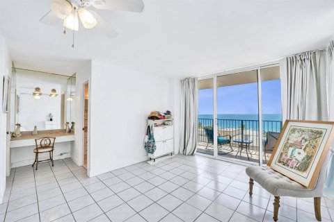 Copropriété à vendre à Hollywood, Floride: 2 chambres, 130.06 m2 № 2087893 - photo 28
