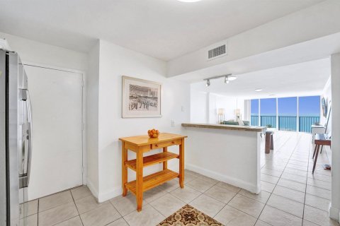 Copropriété à vendre à Hollywood, Floride: 2 chambres, 130.06 m2 № 2087893 - photo 21