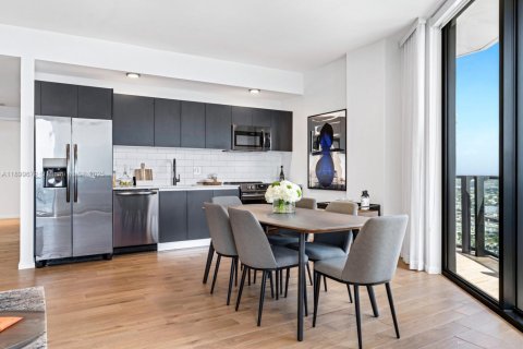 Condominio en alquiler en Miami, Florida, 2 dormitorios, 111.67 m2 № 2081660 - foto 7