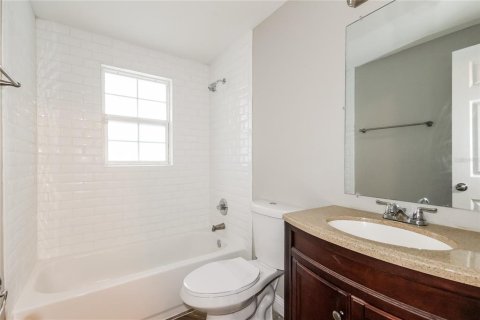 Casa en alquiler en Valrico, Florida, 3 dormitorios, 127.09 m2 № 1905091 - foto 13