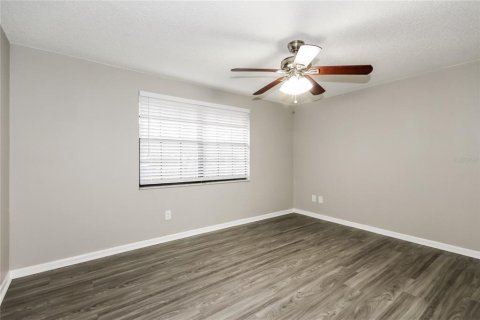 Casa en alquiler en Valrico, Florida, 3 dormitorios, 127.09 m2 № 1905091 - foto 11