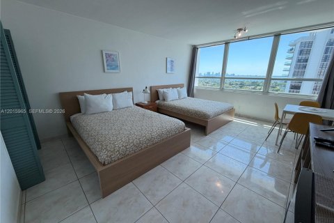 Condo in Miami Beach, Florida  № 2247401 - photo 9