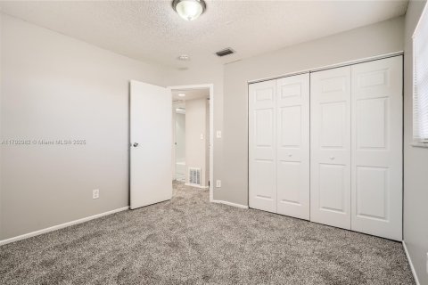 Villa ou maison à vendre à Coral Springs, Floride: 3 chambres, 149.67 m2 № 1665542 - photo 16