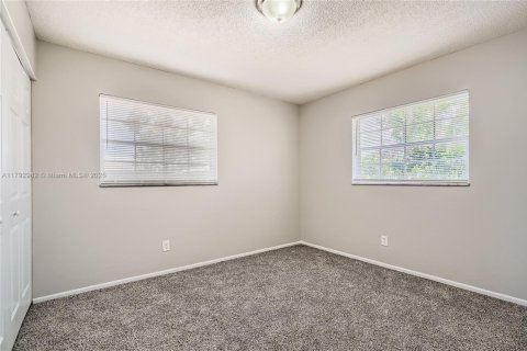Villa ou maison à vendre à Coral Springs, Floride: 3 chambres, 149.67 m2 № 1665542 - photo 15