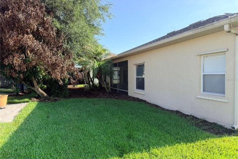 Villa ou maison à vendre à Kissimmee, Floride: 3 chambres, 216 m2 № 2227302 - photo 3