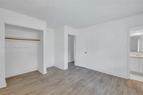 Casa en venta en North Lauderdale, Florida, 3 dormitorios, 115.94 m2 № 2042954 - foto 20