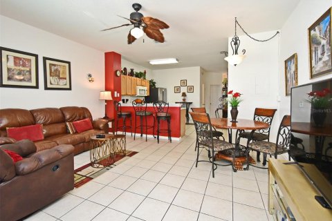Townhouse in Kissimmee, Florida 3 bedrooms, 133.78 sq.m. № 1597541 - photo 13