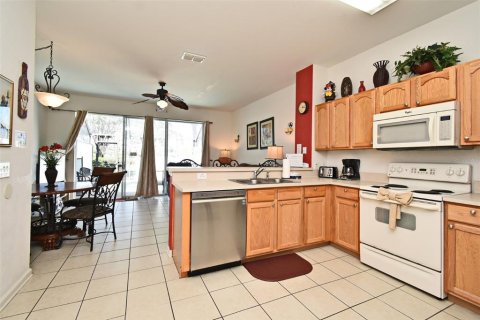 Townhouse in Kissimmee, Florida 3 bedrooms, 133.78 sq.m. № 1597541 - photo 3