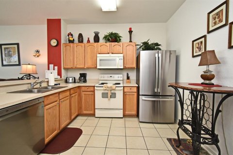 Townhouse in Kissimmee, Florida 3 bedrooms, 133.78 sq.m. № 1597541 - photo 4