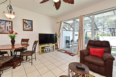 Townhouse in Kissimmee, Florida 3 bedrooms, 133.78 sq.m. № 1597541 - photo 10