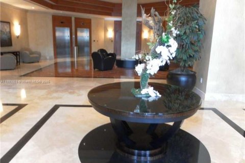 Copropriété à louer à North Bay Village, Floride: 2 chambres, 116.22 m2 № 1945943 - photo 27