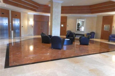 Copropriété à louer à North Bay Village, Floride: 2 chambres, 116.22 m2 № 1945943 - photo 29