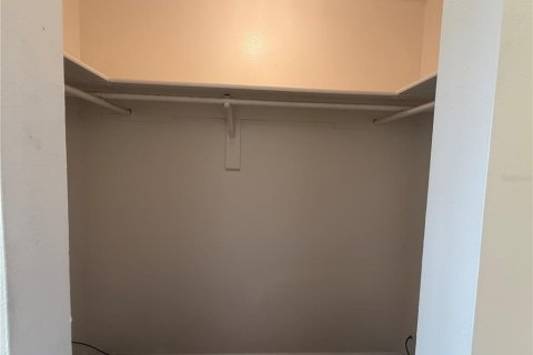 Condo in Punta Gorda, Florida, 2 bedrooms № 2197522 - photo 23